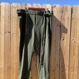 Take 50% OFF- Jules & Leopold Women’s Olive Green Pants